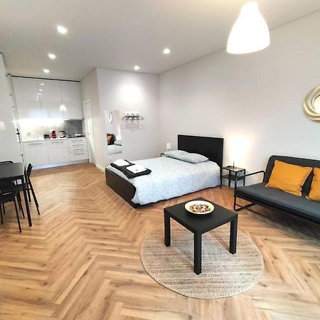 Heart Of The City Suites - A Βίλα Νόβα ντε Γκάια Εξωτερικό φωτογραφία